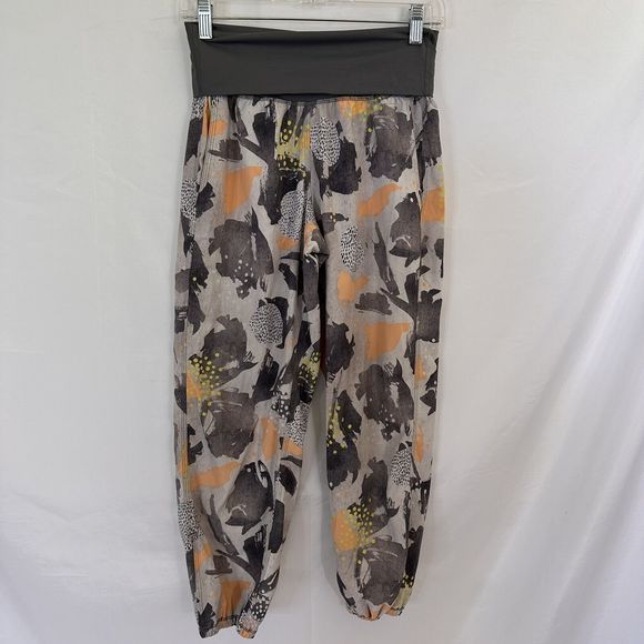 Lululemon Om Pant Mini Art Pop White Multi / Slate size 4 Joggers Fold Over - Picture 2 of 6